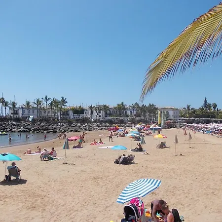 Golden Beach Met Pool *